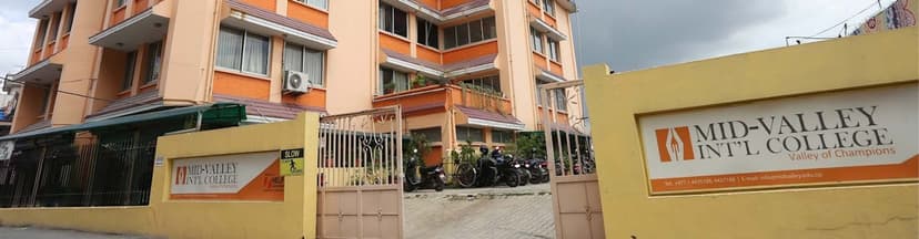 Mid-Valley International College